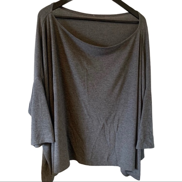 2/$25- Off the Shoulder / Grey / Flowing / Top - Picture 2 of 7